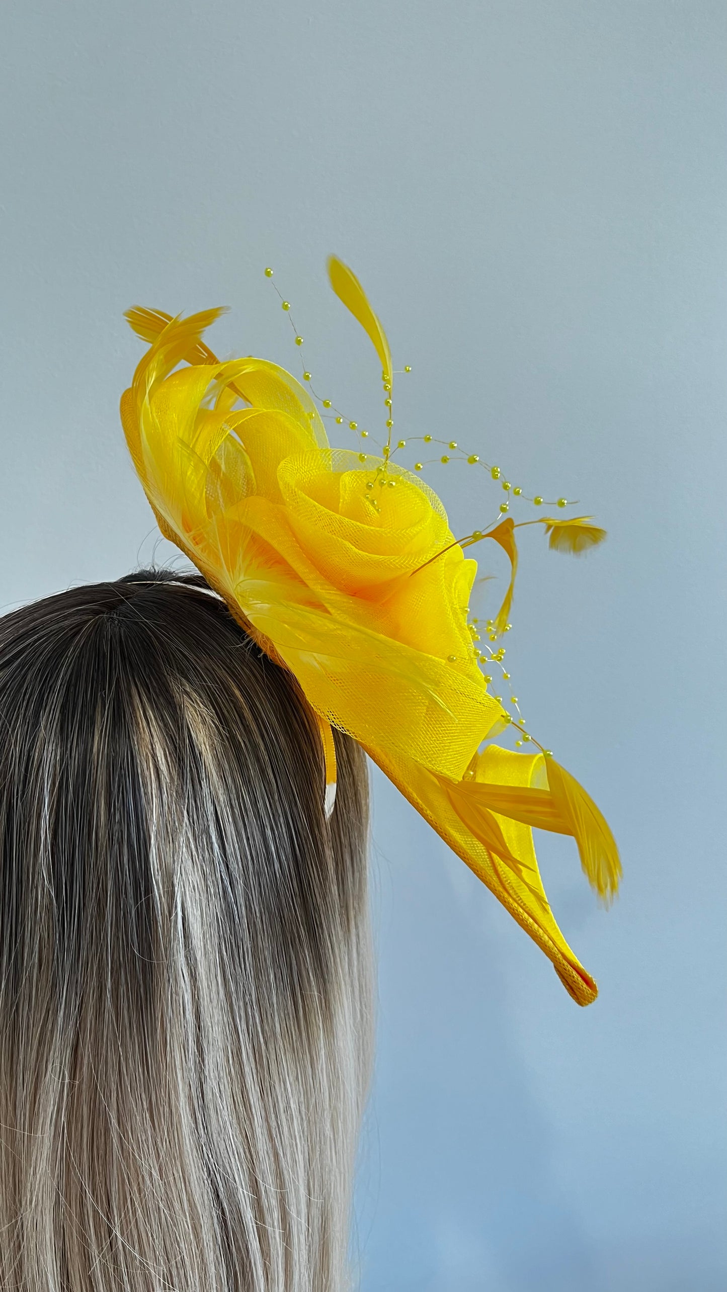 z-Sold Yellow Feather Fascinator