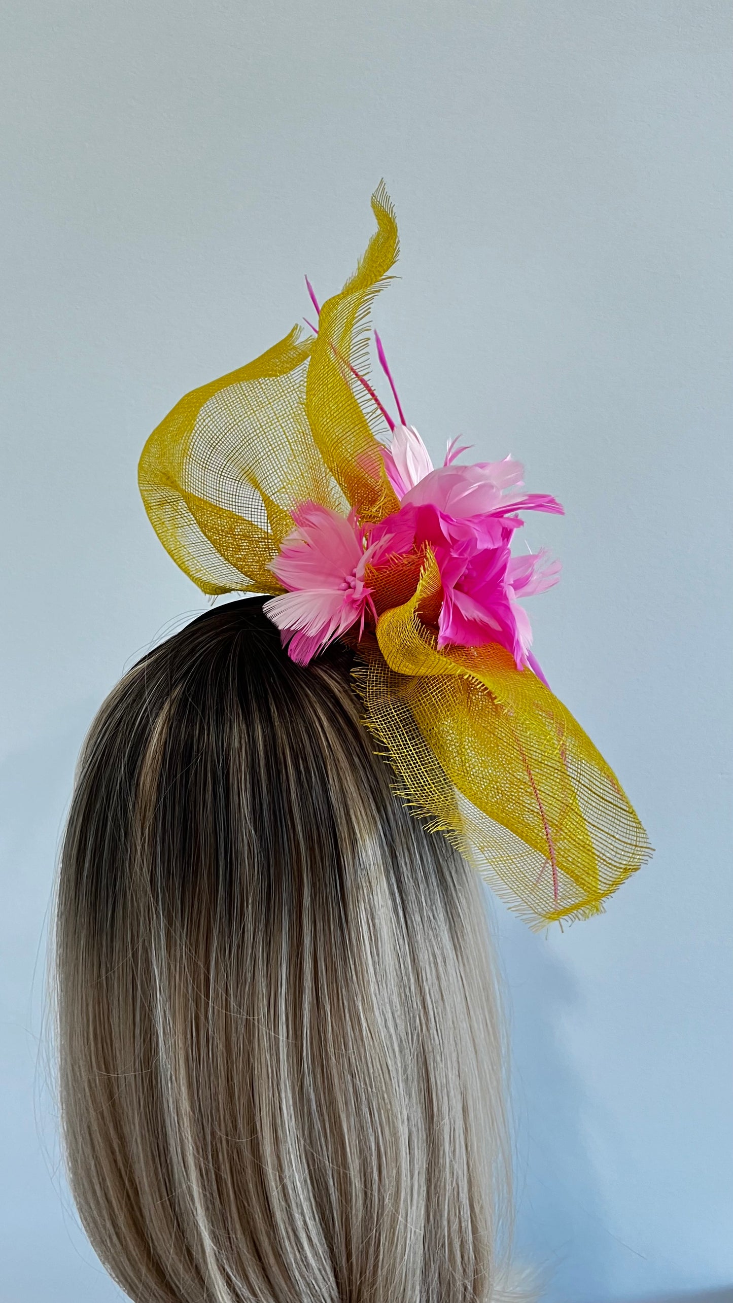 z-Sold Yellow & Pink Fascinator