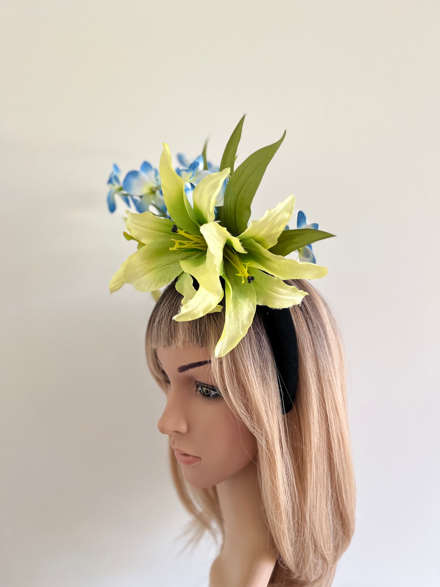 z-Sold Green Lily Flower Crown