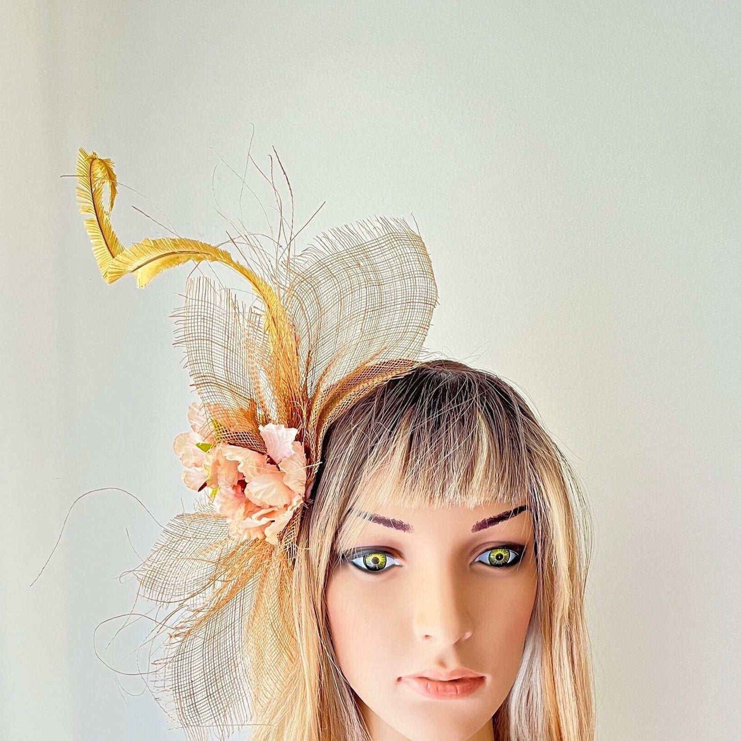 Beige & Pink Fascinator